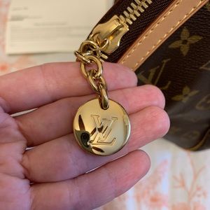 Louis Vuitton tivoli gm more photos